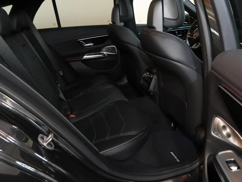 Mercedes-Benz E-Klasse 300e Sport Edition uit 2026, foto 8
