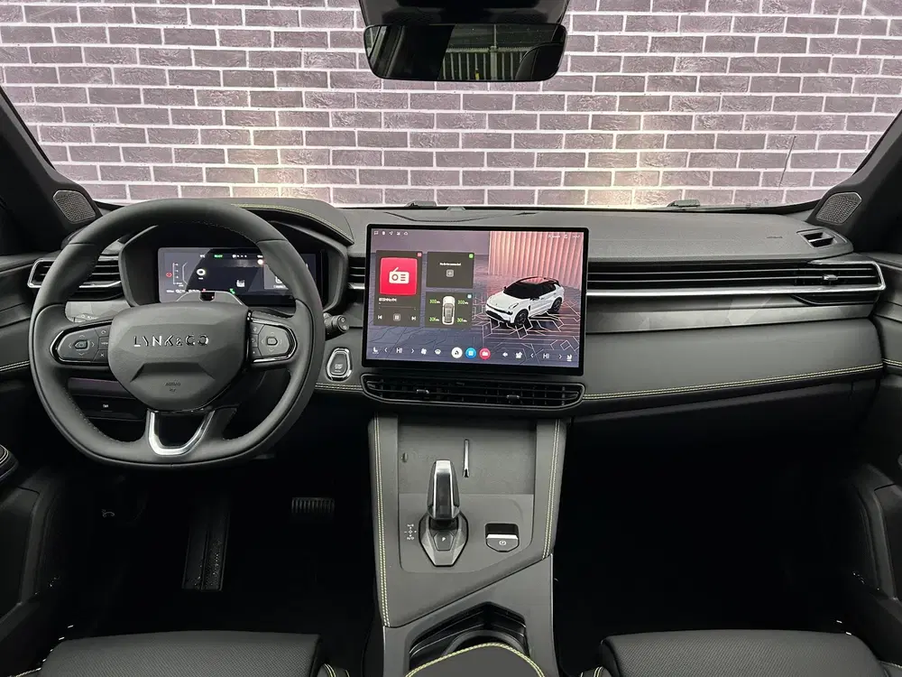 Lynk & Co 01 1.5 More PHEV uit 2026, foto 2