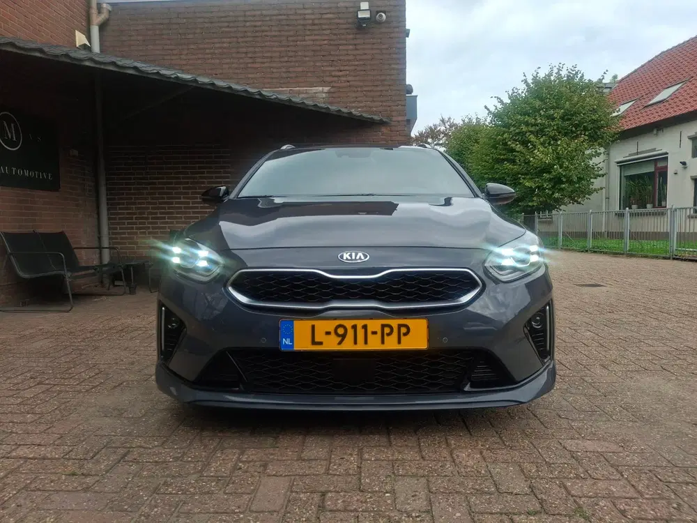Kia Ceed 1.5 T-GDi MHEV GT-Line Edition 160PK Ca uit 2021, foto 11