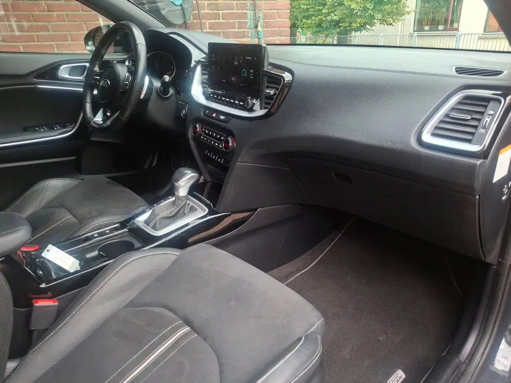 Kia Ceed 1.5 T-GDi MHEV GT-Line Edition 160PK Ca uit 2021, foto 15