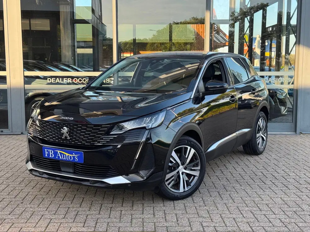 Peugeot 3008 1.2 PureTech Allure Pack Airco Cruise Navi uit 2022