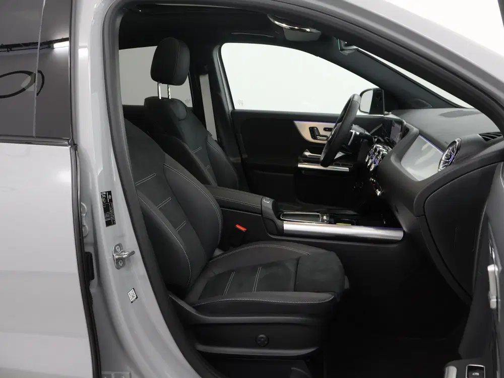 Mercedes-Benz GLA 250 e 140 Years Edition uit 2026, foto 11