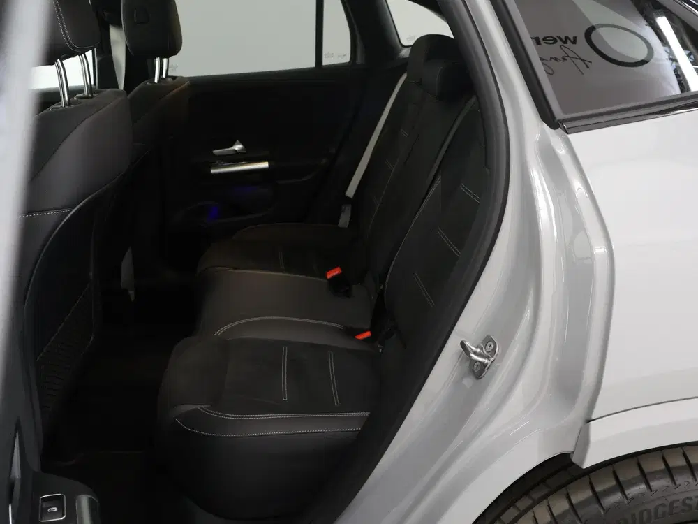 Mercedes-Benz GLA 250 e 140 Years Edition uit 2026, foto 12