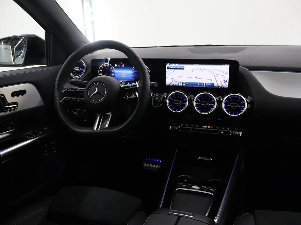 Mercedes-Benz GLA 250 e 140 Years Edition uit 2026, foto 9