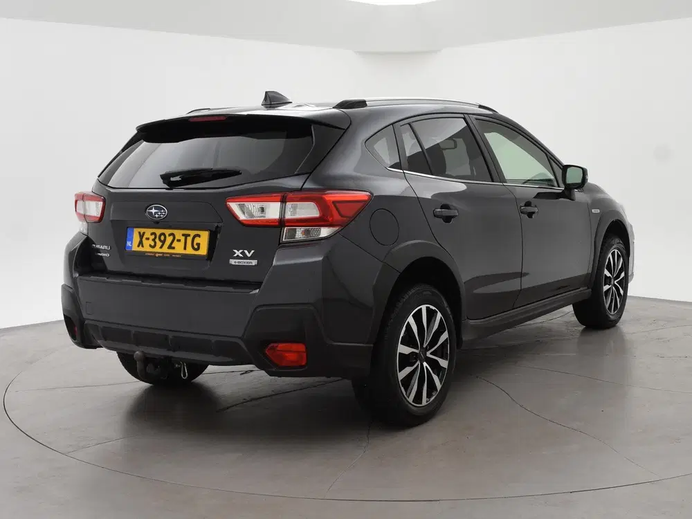 Subaru XV 2.0i e-BOXER AUT. AWD LUXURY + TREKHAAK uit 2020, foto 2