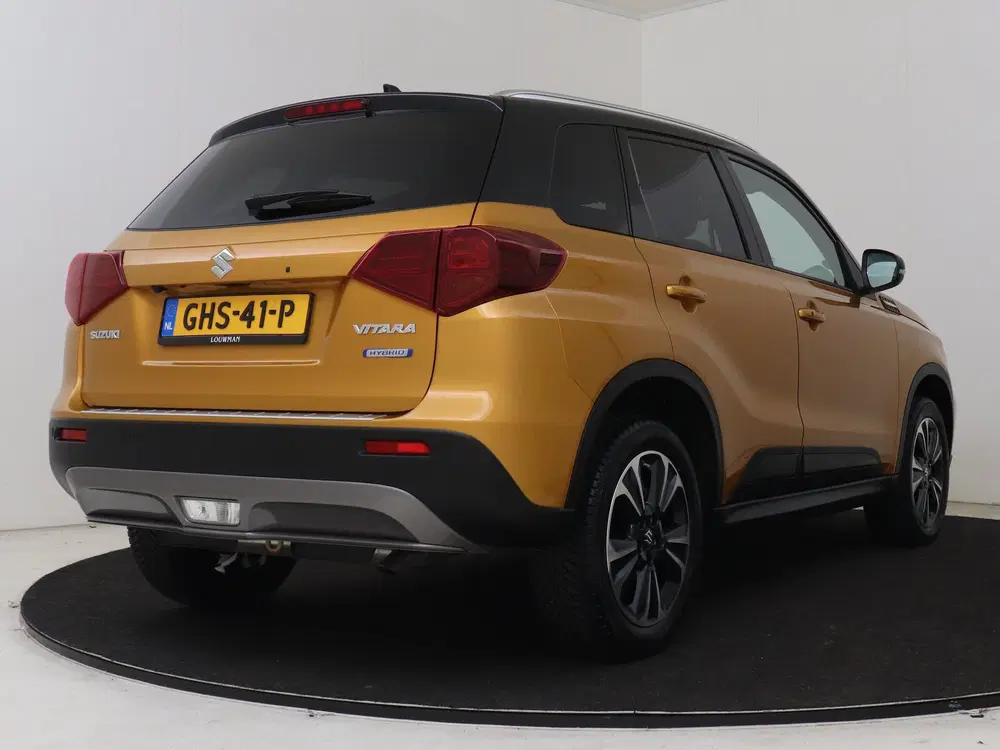 Suzuki Vitara 1.4 Boosterjet Style Smart Hybrid uit 2024, foto 2