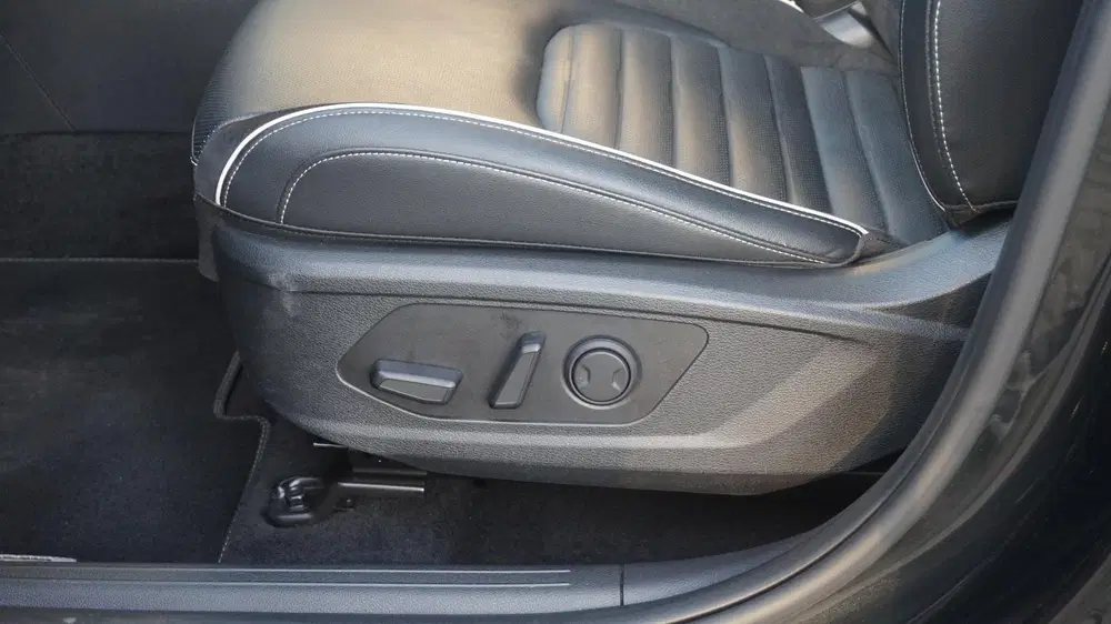 Kia Sportage 1.6 T-GDi PHEV AWD GT-PlusLine uit 2023, foto 10