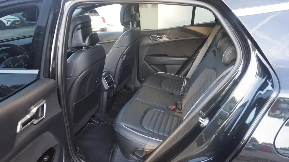 Kia Sportage 1.6 T-GDi PHEV AWD GT-PlusLine uit 2023, foto 12