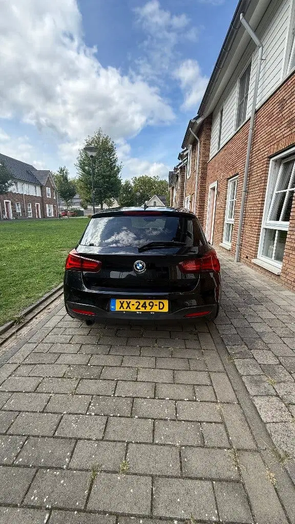 BMW 1-serie 118i 136pk Aut 2019 M sport High exutive Z uit 2019, foto 10
