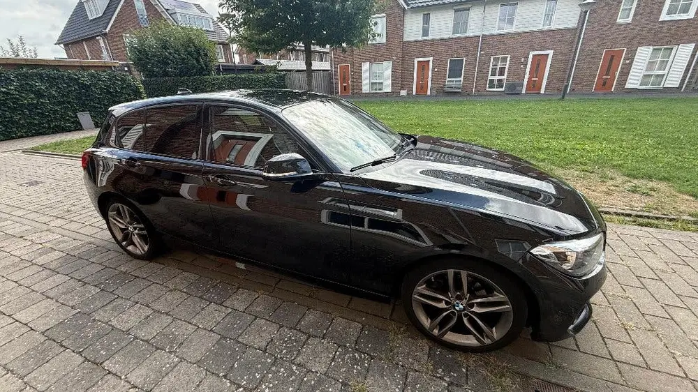 BMW 1-serie 118i 136pk Aut 2019 M sport High exutive Z uit 2019, foto 2