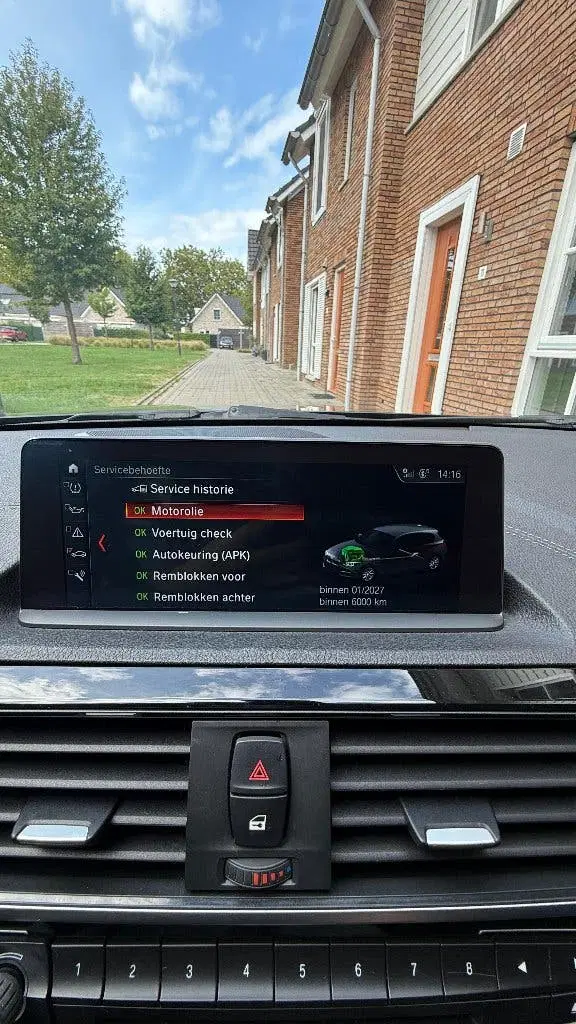BMW 1-serie 118i 136pk Aut 2019 M sport High exutive Z uit 2019, foto 9