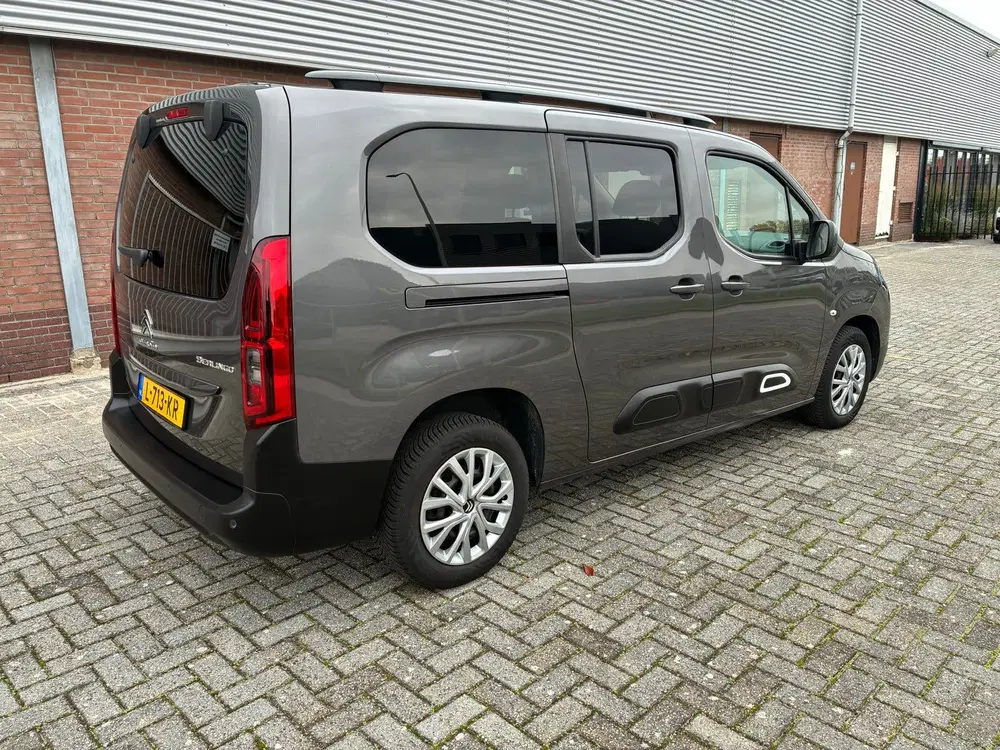 Citroën Berlingo 1.2 Puretech 130pk S&S Eat8 XL 2019 Grijs uit 2019, foto 4