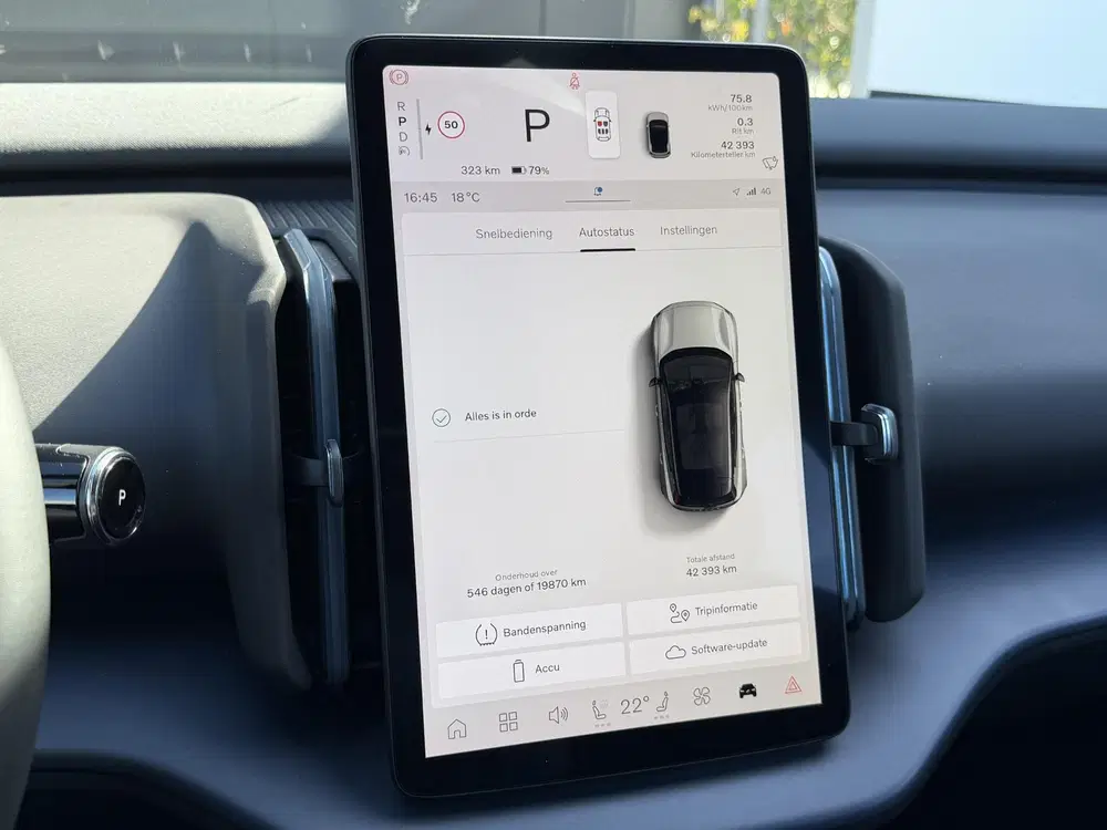 Volvo EX30 Single Motor Extended Range Core 69 kWh uit 2024, foto 13