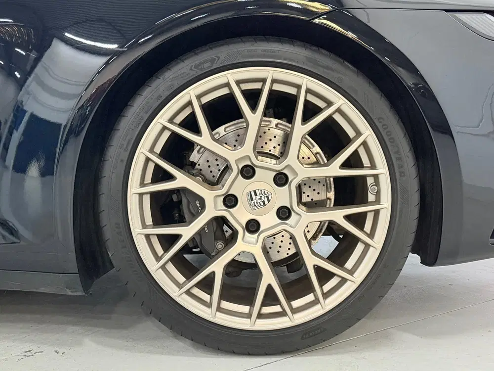 Porsche 911 3.0 Carrera uit 2021, foto 2