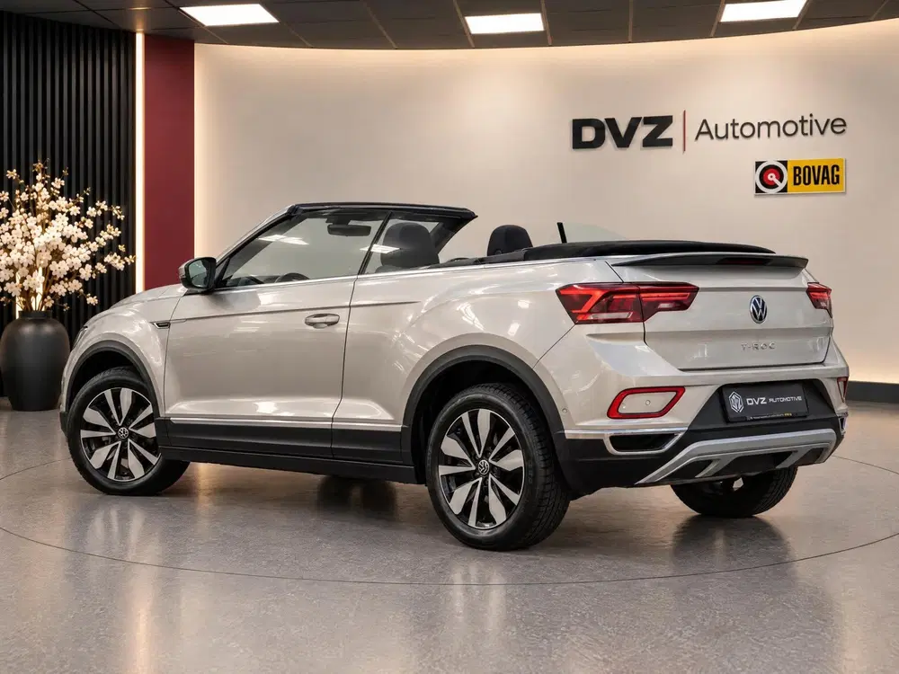 Volkswagen T-Roc 1.5 TSI 150PK DSG Move uit 2024, foto 3