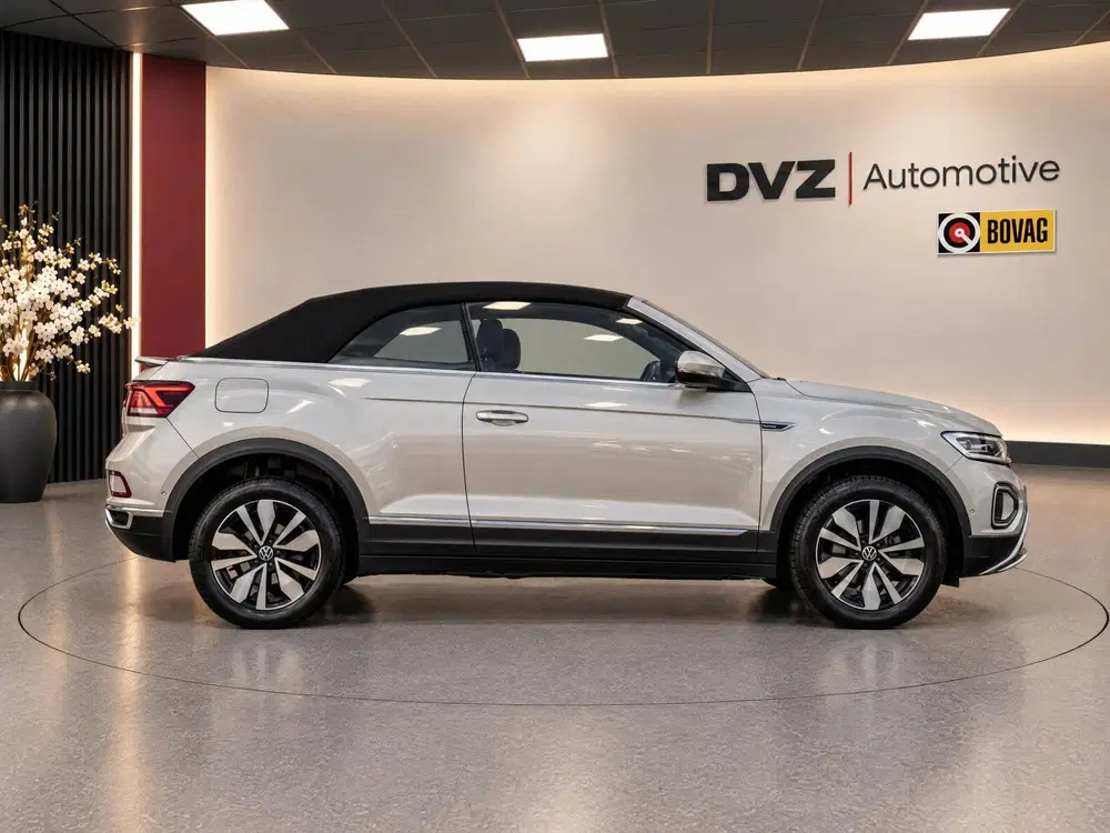 Volkswagen T-Roc 1.5 TSI 150PK DSG Move uit 2024, foto 6