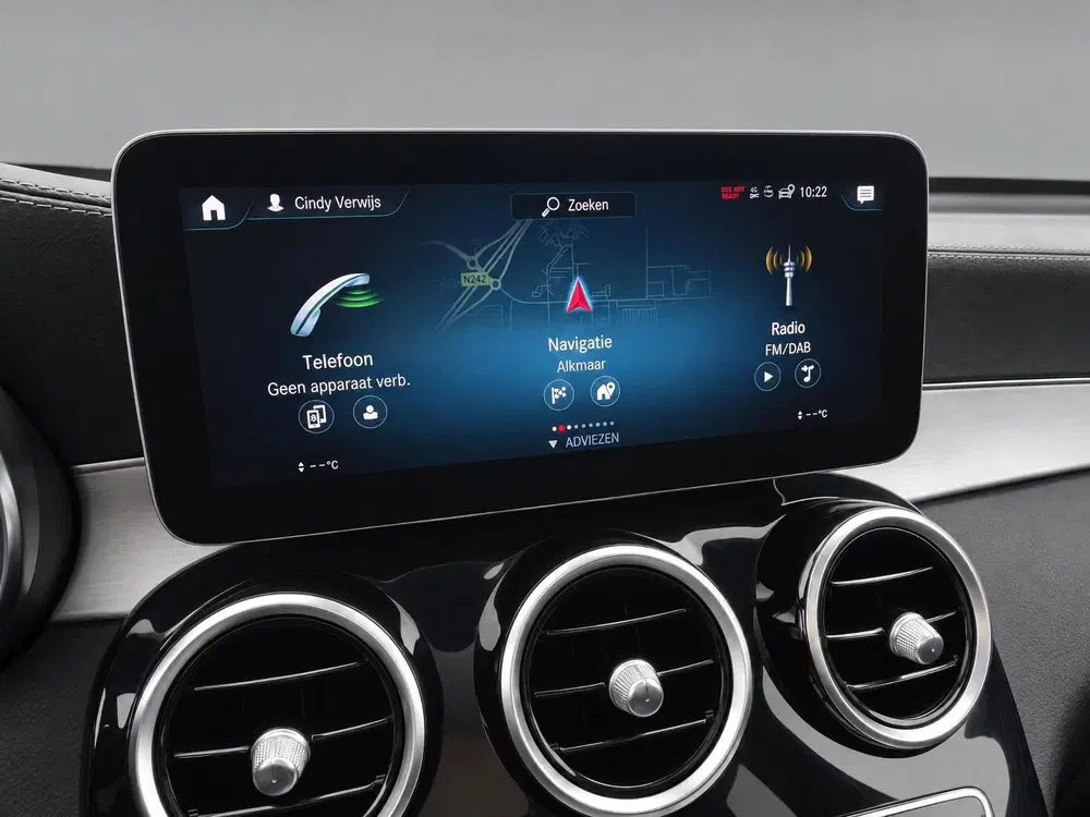 Mercedes-Benz GLC 300e 4MATIC AMG uit 2021, foto 14