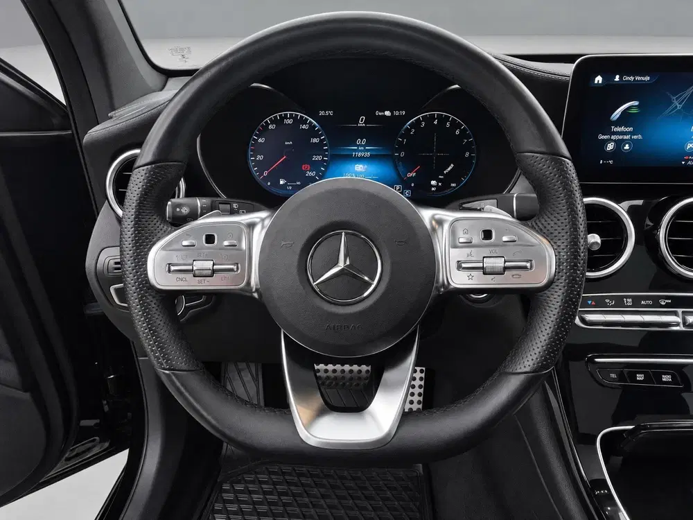 Mercedes-Benz GLC 300e 4MATIC AMG uit 2021, foto 9