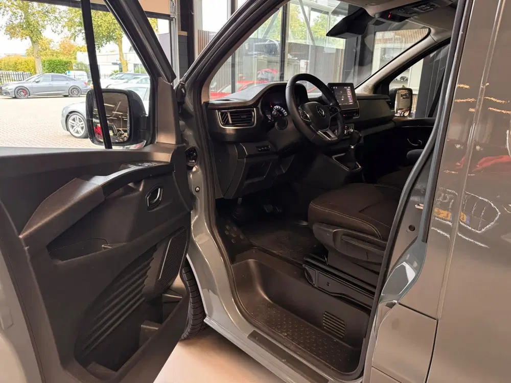 Renault Trafic 2.0 Black edition Blue dCi 150 EDC T29 L1H uit 2023, foto 7