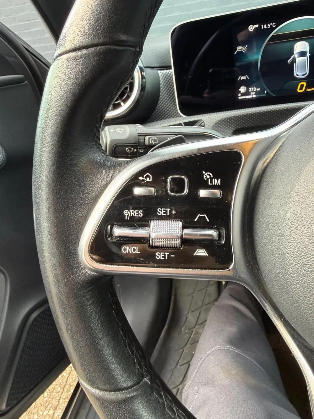 Mercedes-Benz A-Klasse 250 4MATIC Premium Plus uit 2019, foto 13