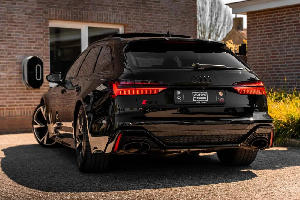 Audi RS6 4.0 TFSI Quattro 600 PK Milltek Adaptive P uit 2019, foto 2