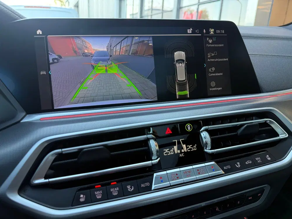 BMW X5 XDrive45e High Executive M Pano 2021 uit 2021, foto 13