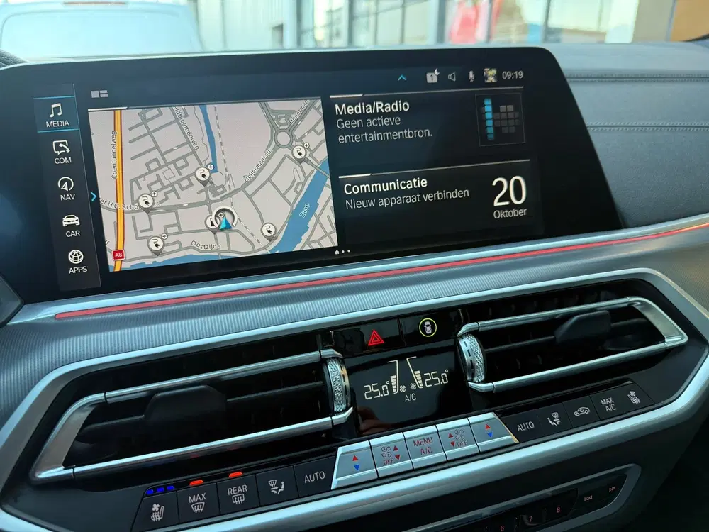 BMW X5 XDrive45e High Executive M Pano 2021 uit 2021, foto 14