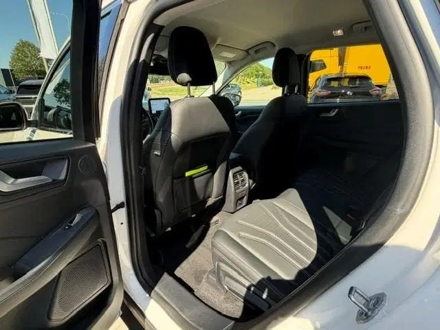 Ford Kuga 2.5 PHEV Vignale uit 2023, foto 11