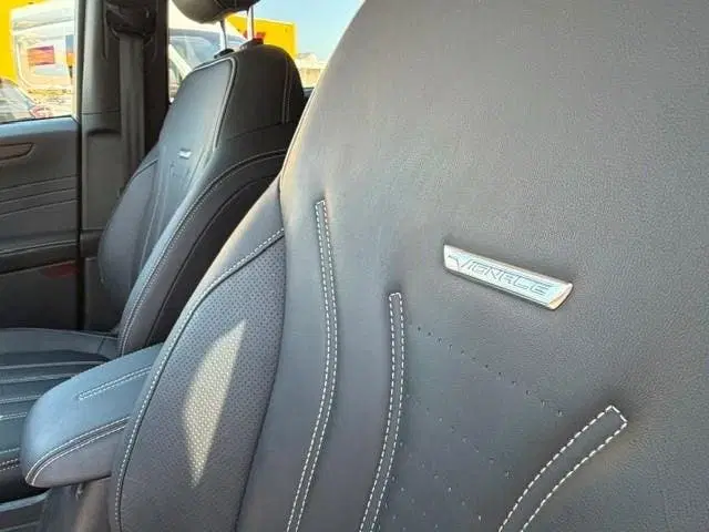 Ford Kuga 2.5 PHEV Vignale uit 2023, foto 14