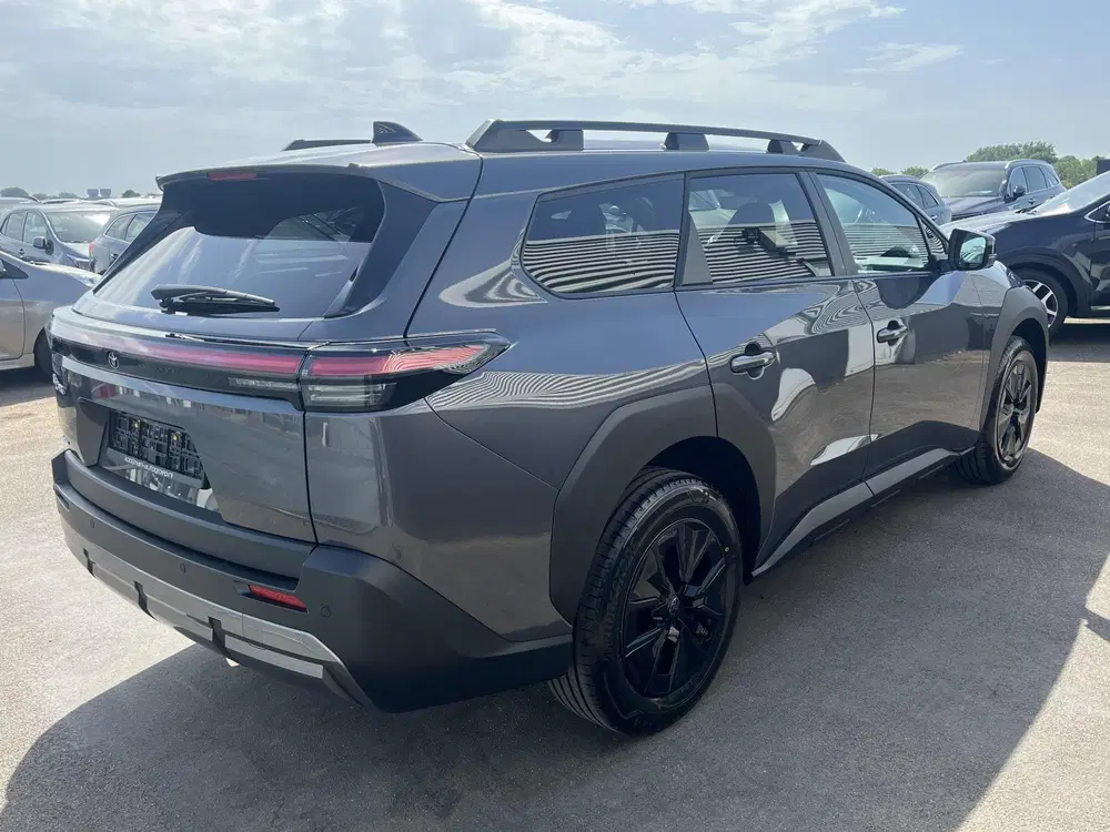 Toyota bZ4X Dynamic Limited Edition 75 kWh Nu €3.0 uit 2026, foto 3