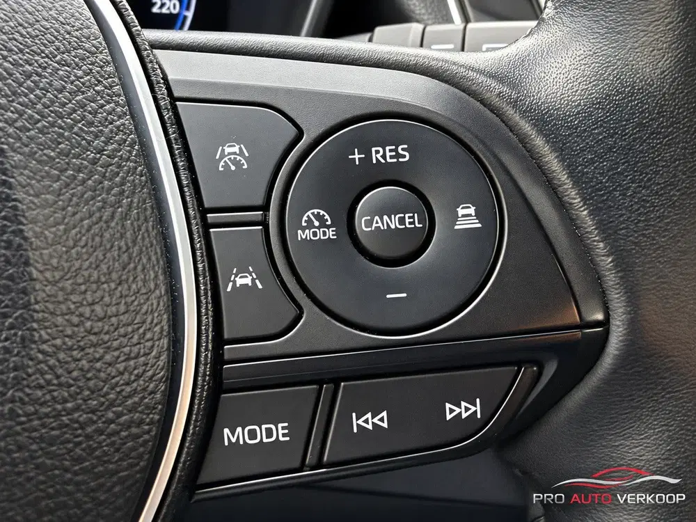 Toyota Corolla Hybrid 140 Active wireless car uit 2024, foto 13