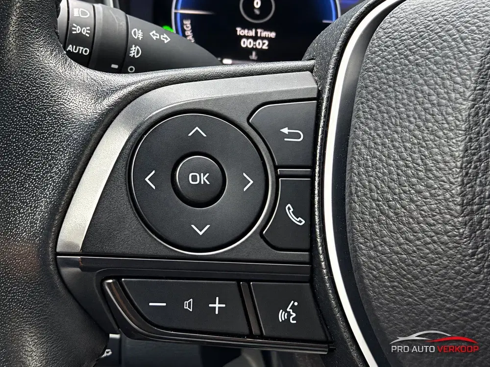 Toyota Corolla Hybrid 140 Active wireless car uit 2024, foto 14