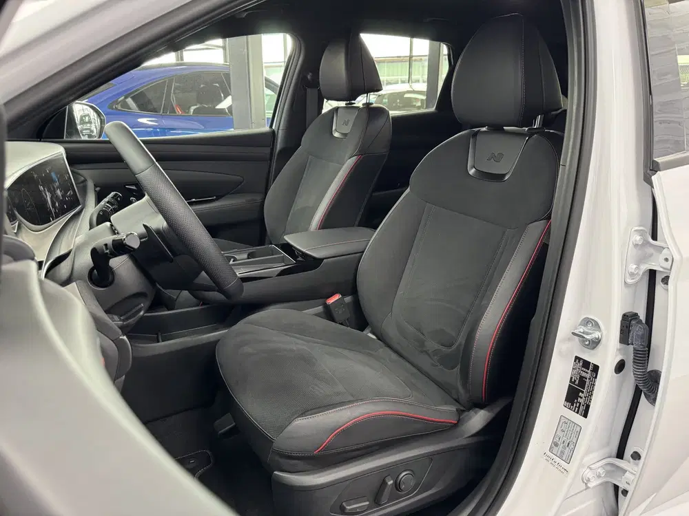 Hyundai TUCSON 1.6 T-GDI HEV N Line Krell Keyless ACC Cam uit 2025, foto 4
