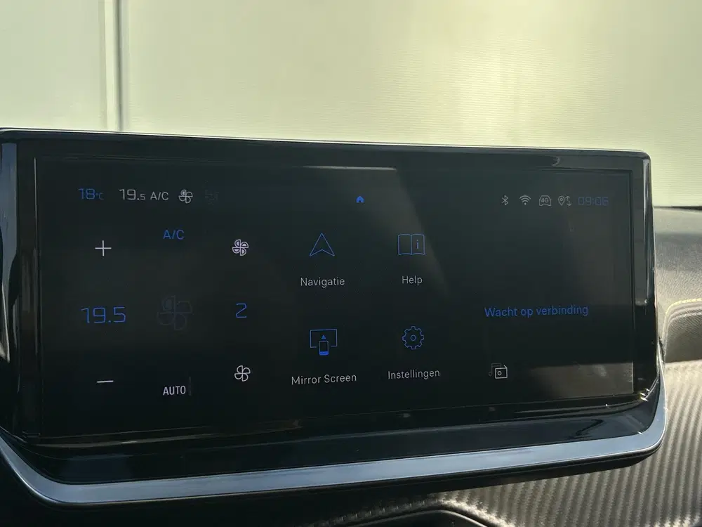 Peugeot 2008 EV GT 54 kWh uit 2023, foto 13