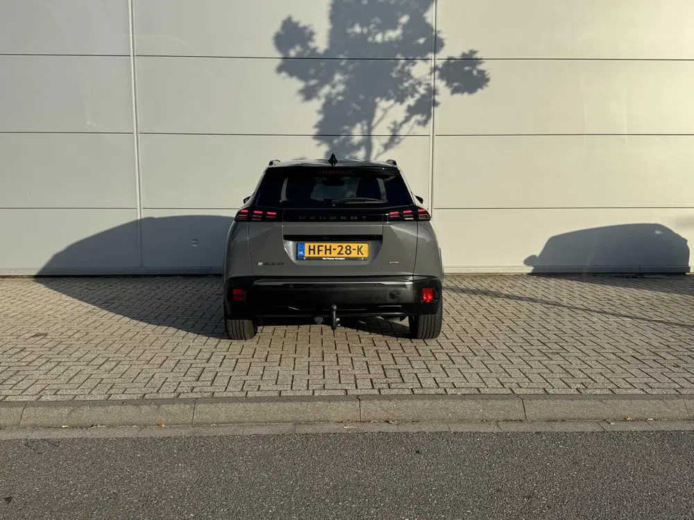 Peugeot 2008 EV GT 54 kWh uit 2023, foto 5