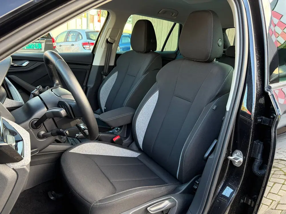 Skoda Kamiq 1.0 TSI Business Edition uit 2024, foto 7
