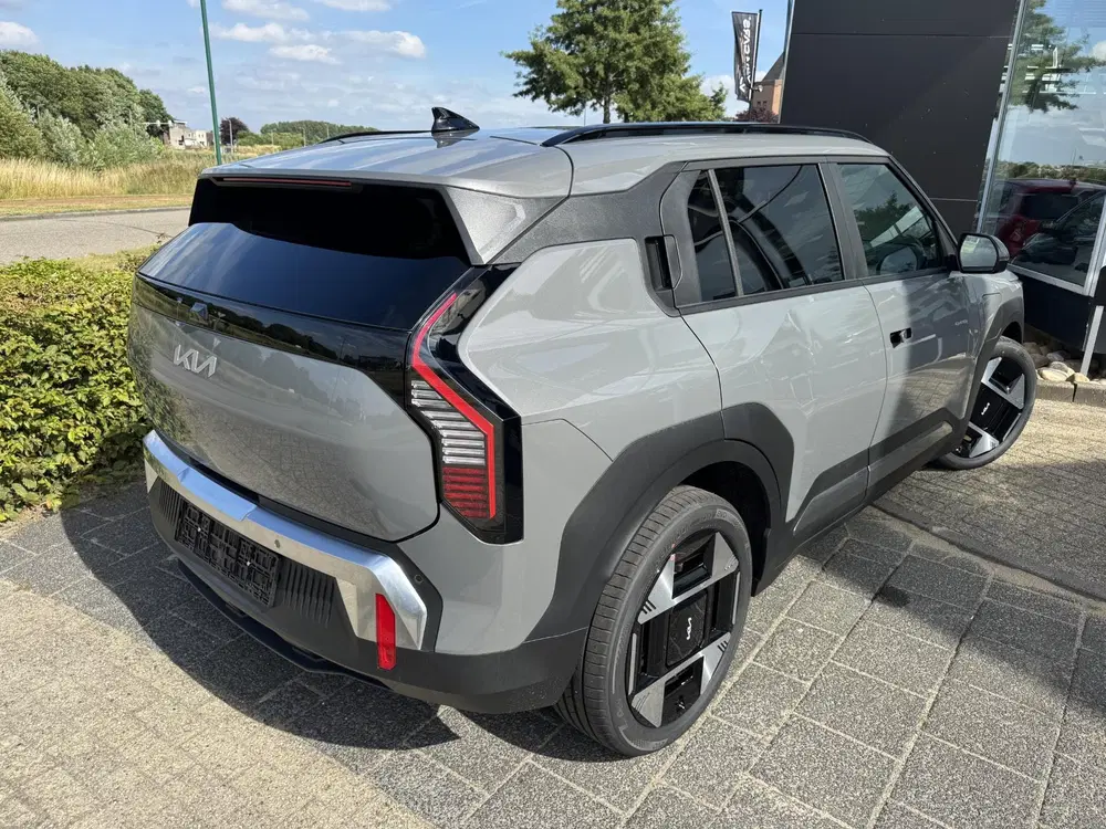 Kia EV3 Plus Advanced 58.3 kWh Inclusief 3000 Euro uit 2026, foto 6