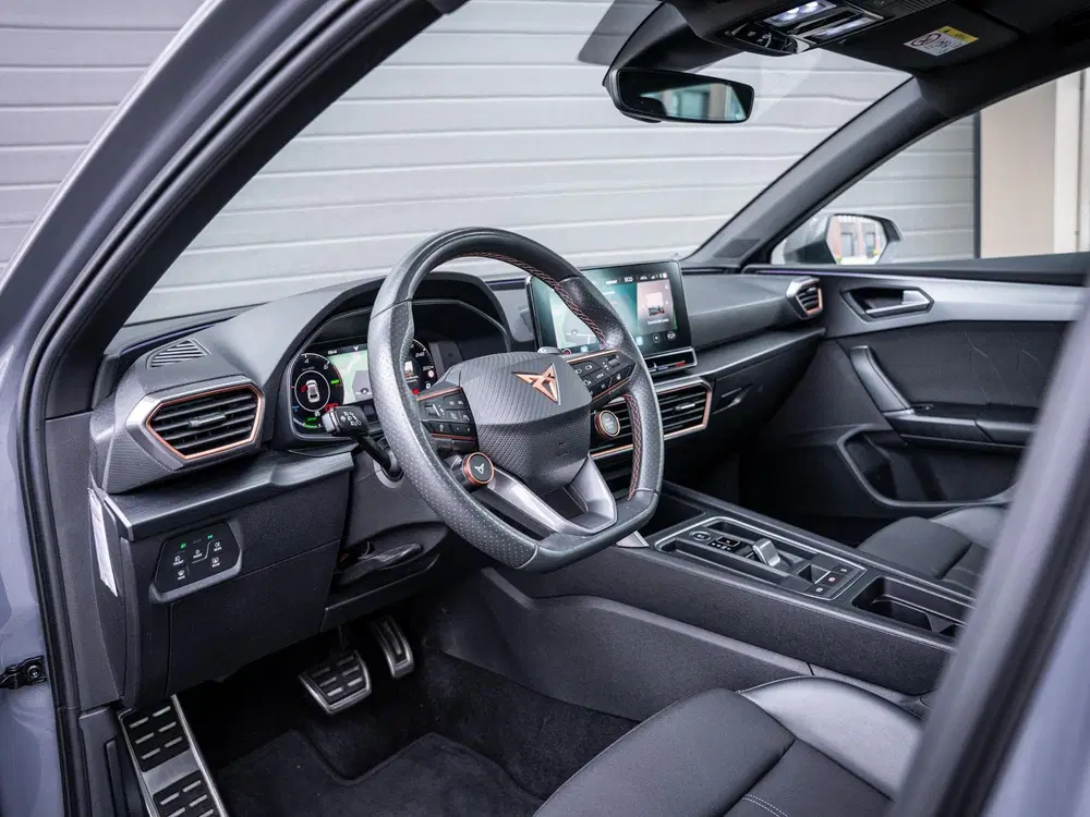 Cupra Leon 1.4 e-Hybrid VZ Copper Edition 245PK uit 2021, foto 2