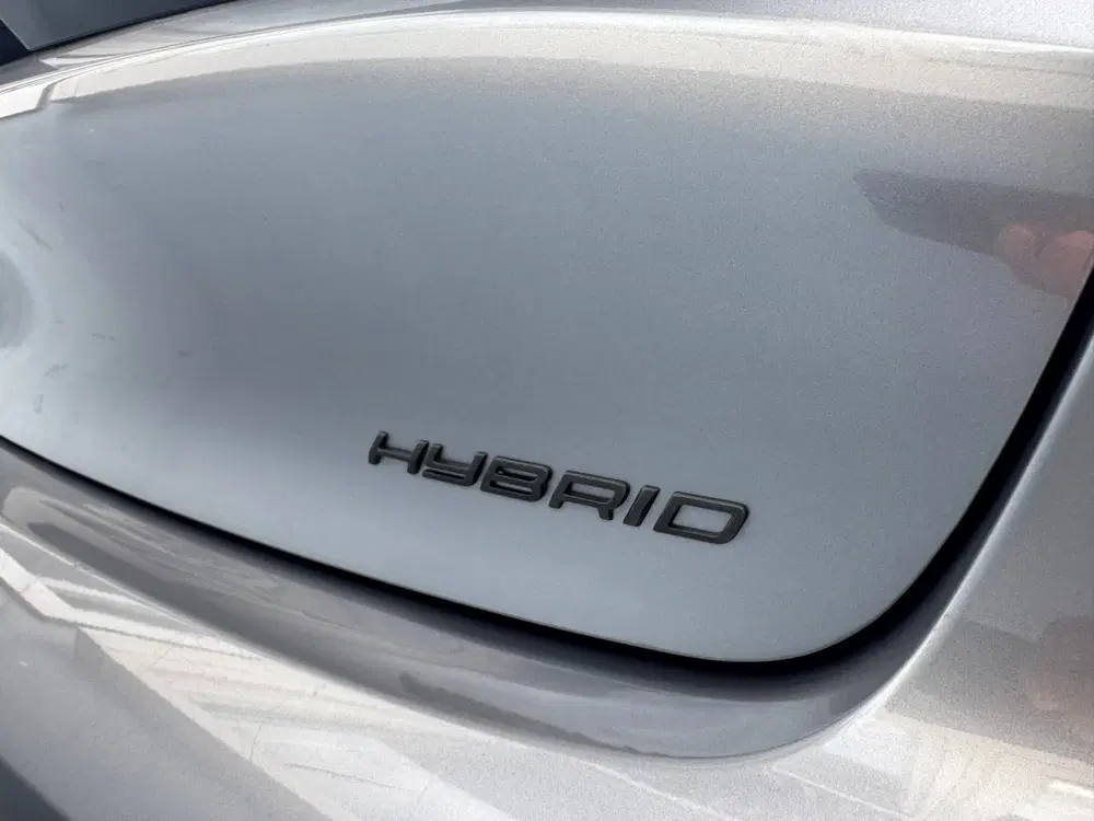 Peugeot 208 1.2 Hybrid 110 e-DCS6 Allure uit 2025, foto 8