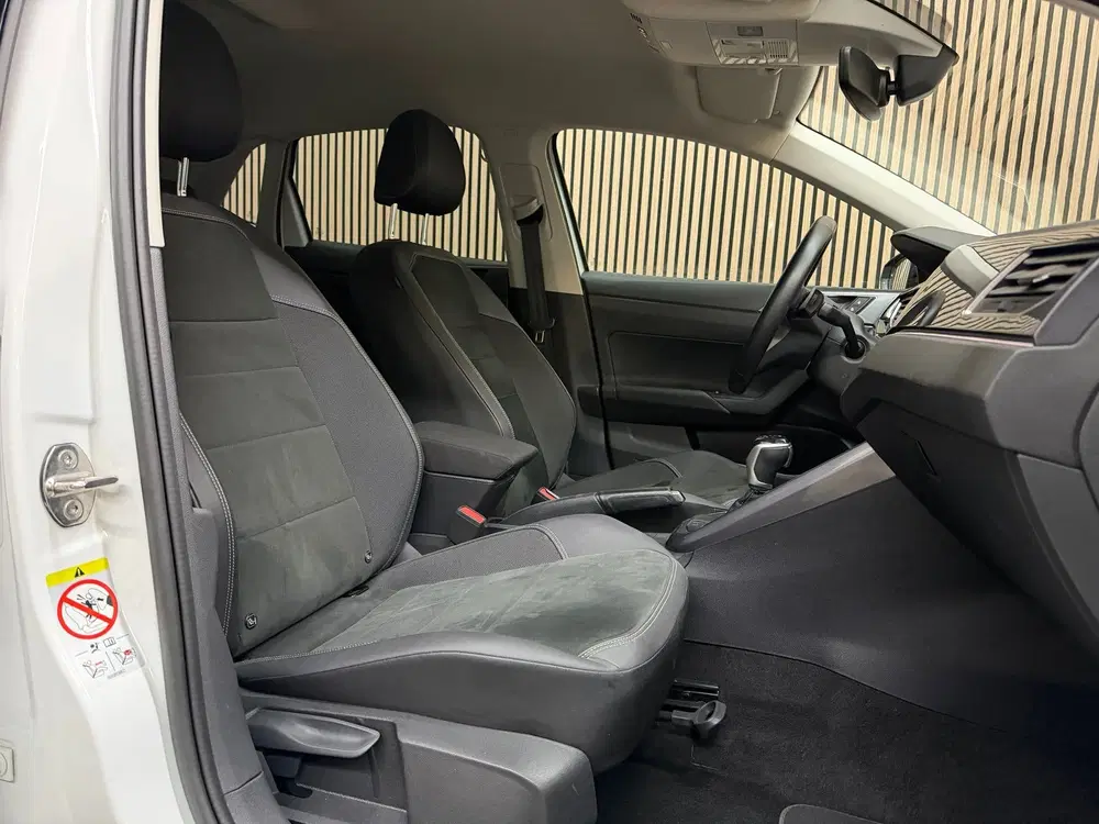 Volkswagen Polo 1.0 TSI R-Line 2022 DSG IQ-LIGHT CAMERA CR uit 2022, foto 15