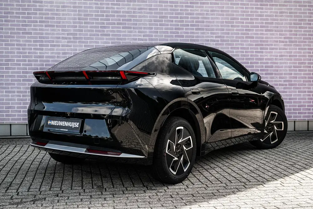 Lynk & Co 02 Business Edition 66 kWh uit 2026, foto 2