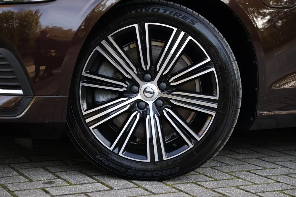 Volvo V60 2.0 T8 Twin Engine AWD Inscription Leder uit 2019, foto 5