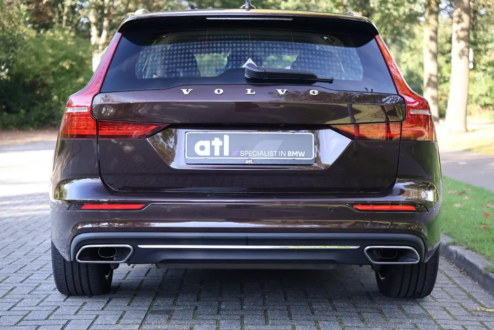 Volvo V60 2.0 T8 Twin Engine AWD Inscription Leder uit 2019, foto 6