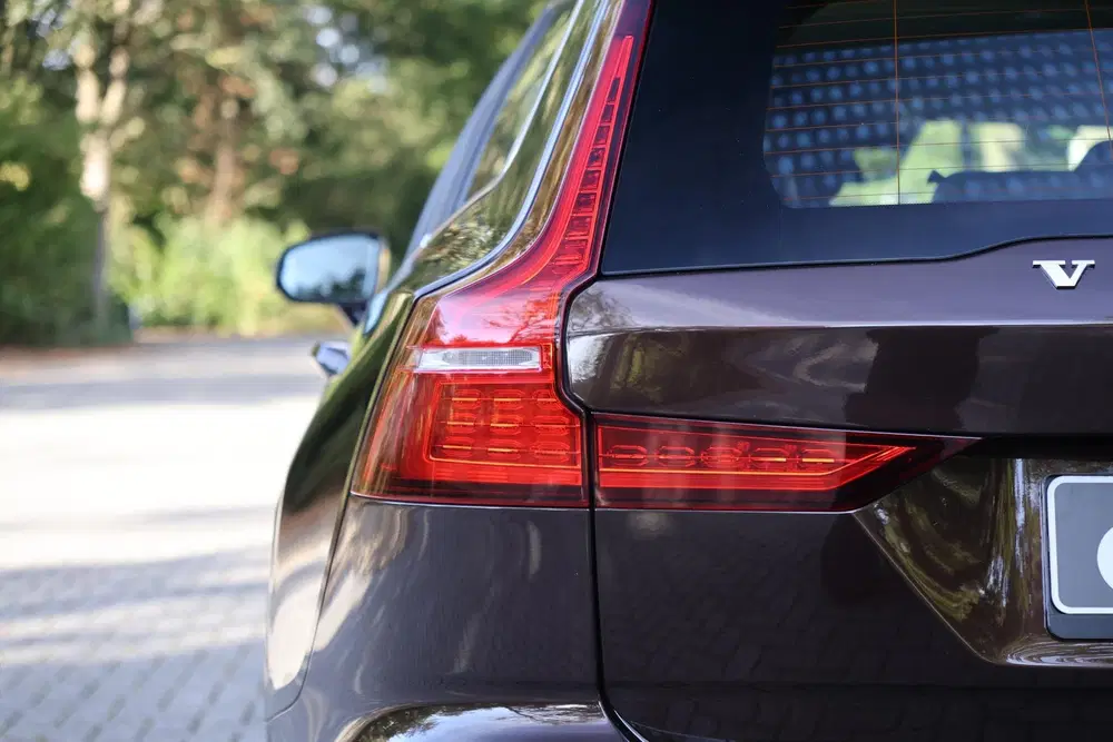 Volvo V60 2.0 T8 Twin Engine AWD Inscription Leder uit 2019, foto 7