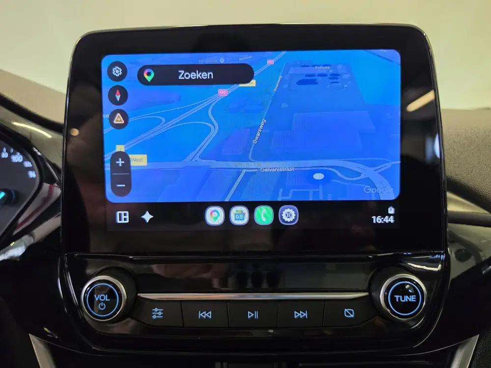 Ford Fiesta 1.0 EcoBoost Titanium uit 2024, foto 3
