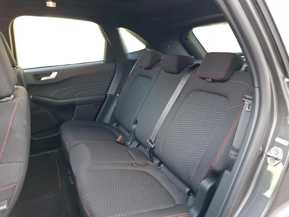 Ford Kuga 2.5 PHEV ST-Line uit 2026, foto 12