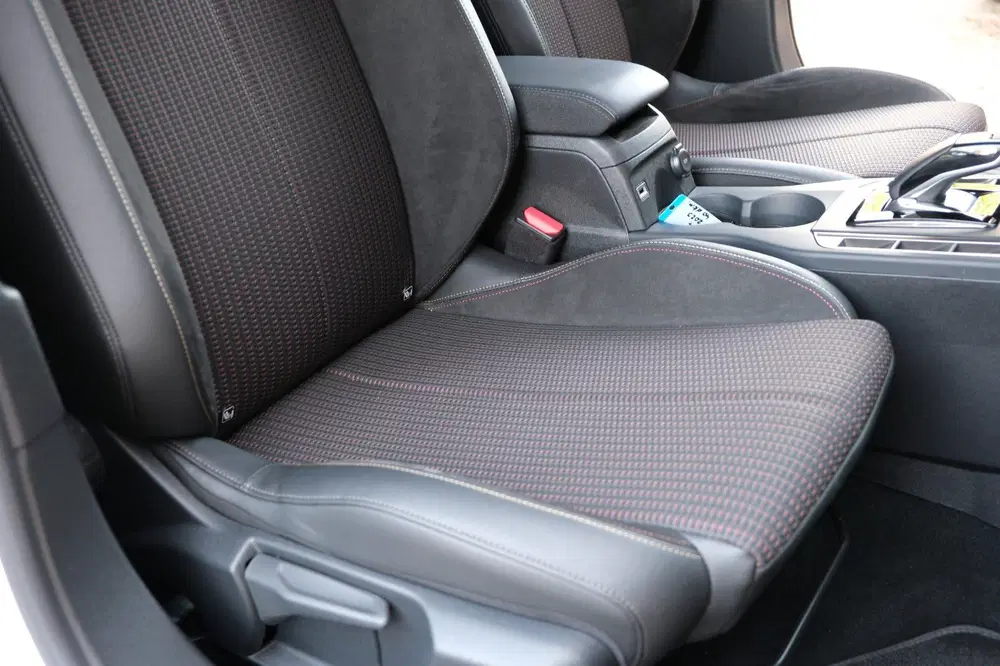 DS Automobiles DS 3 DS 3 1.2 PureTech Performance Line+ uit 2023, foto 9