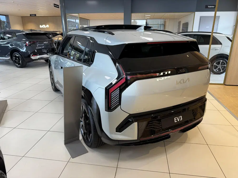 Kia EV3 GT-PlusLine 81.4 kWh MY2027 EVTP Pakket aa uit 2026, foto 3
