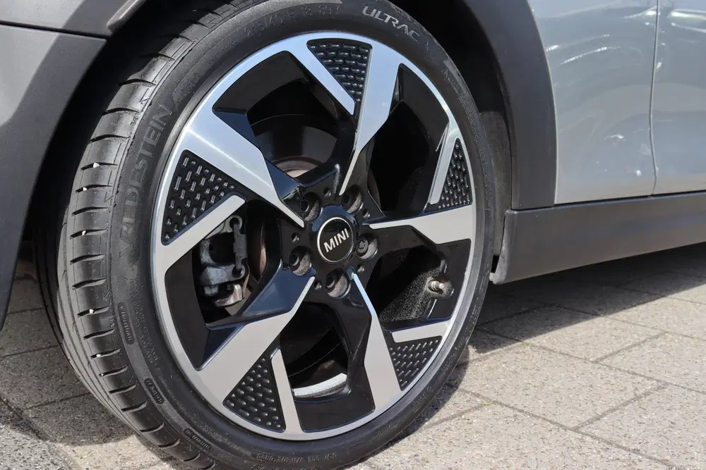 Mini Cabrio Cooper C Automaat uit 2025, foto 12