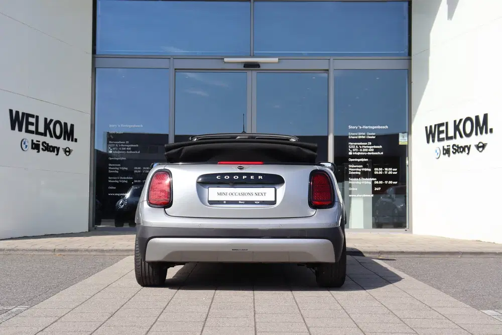 Mini Cabrio Cooper C Automaat uit 2025, foto 8